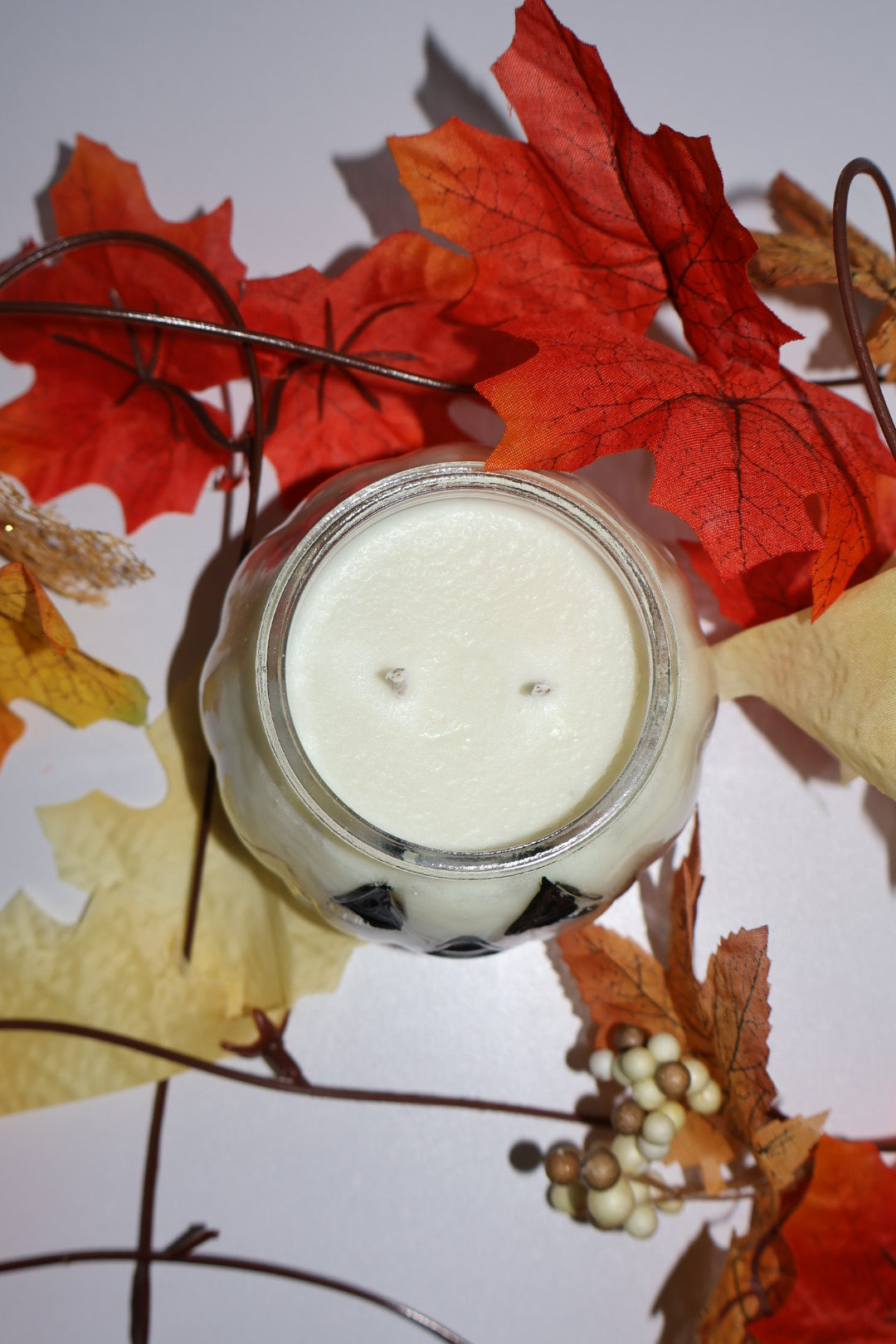 Spooky Candle (white)