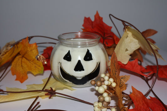 Spooky Candle (white)